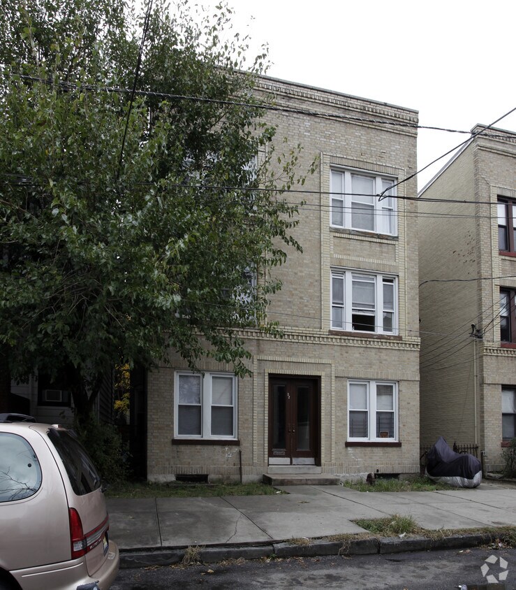32 Corbin Ave, Jersey City, NJ 07306 Apartments in Jersey City, NJ