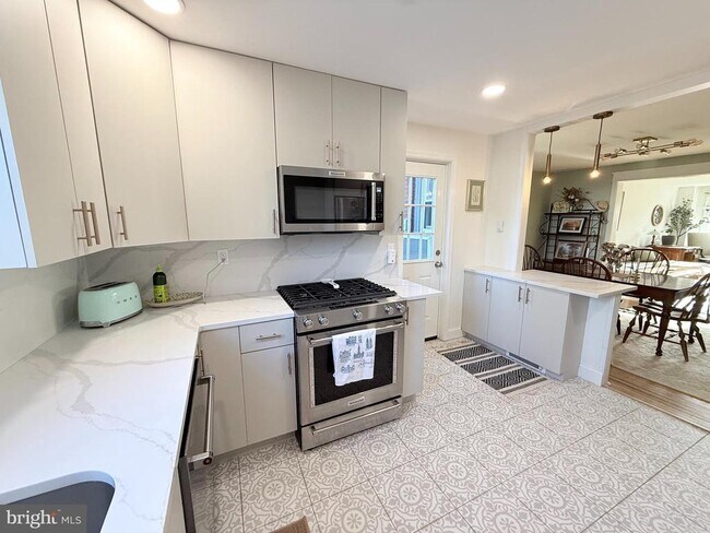 Foto del edificio - 3463 W Queen Ln