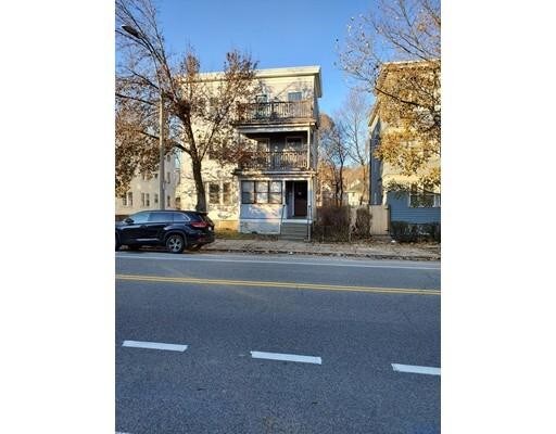 Foto del edificio - 293 Belgrade Ave