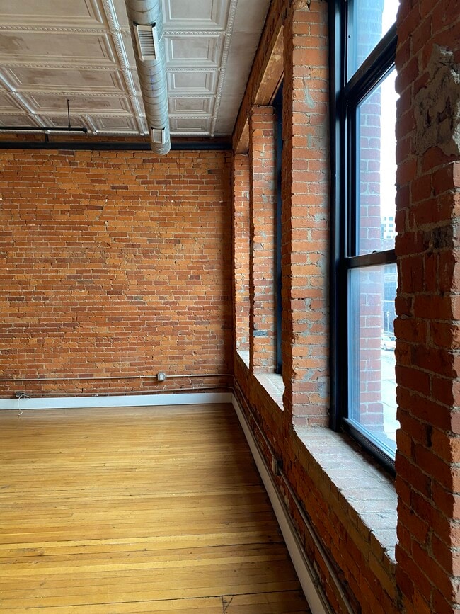 Building Photo - Ohio Furniture Bldg