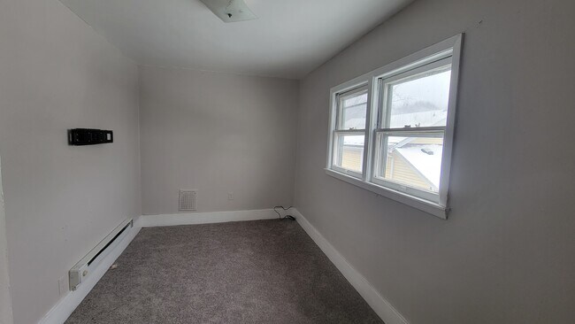 Foto del edificio - 733 E Laurel St