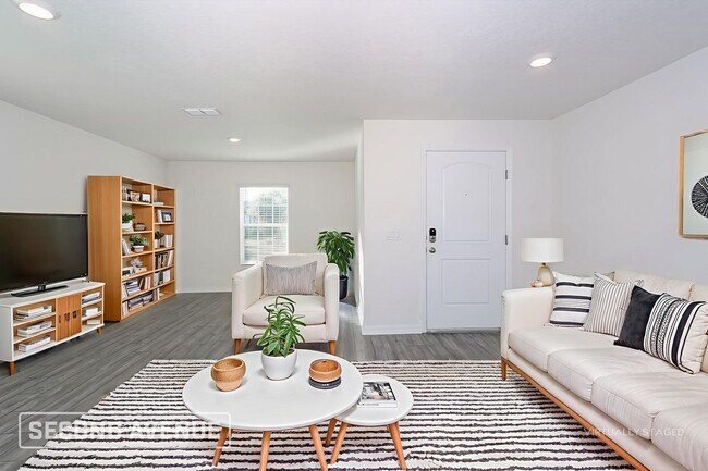 Foto del edificio - 3399 Lakeland Ave