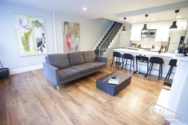 Foto del edificio - 238 Decatur St