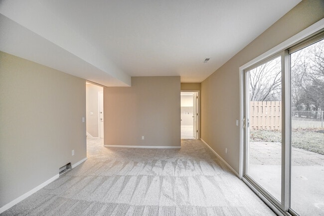 Foto del edificio - 2678 Richardson St