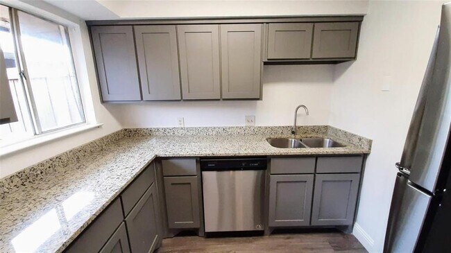 Foto del edificio - 601 Fuller St