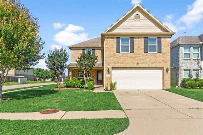 Building Photo - 3318 Apple Dale Dr