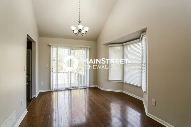 Building Photo - 3 Bedroom Pet-Friendly Home in GROVE CITY,...