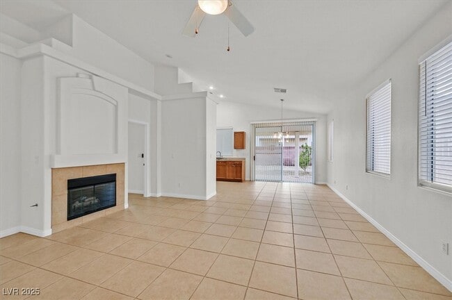 Foto del edificio - 767 Wigan Pier Dr