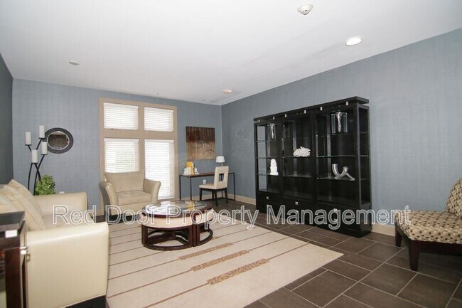 Foto del edificio - 222 N East St
