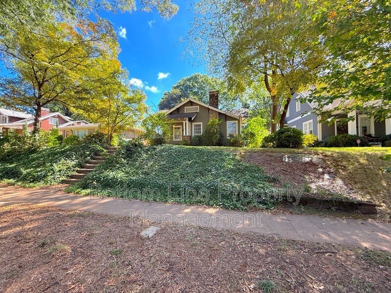 Primary Photo - 409 Grandin Rd