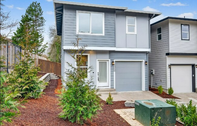 Building Photo - 4059 SW McKinley St