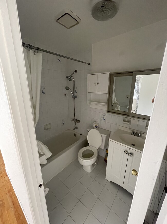 Bathroom - 1739 149th St
