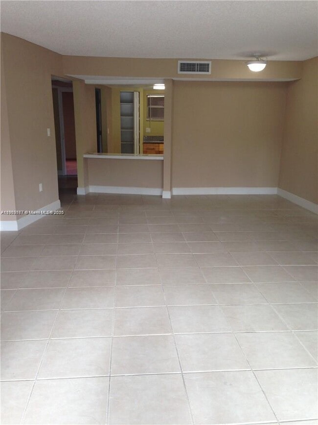 Building Photo - 4215 N University Dr