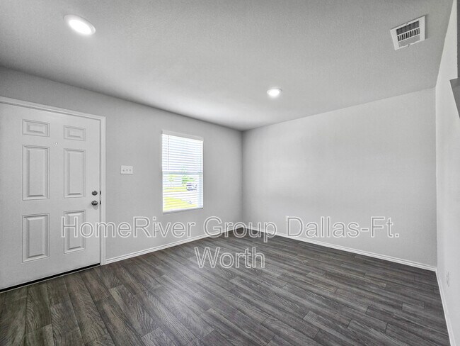 Foto del edificio - 150 Bluebonnet Wy