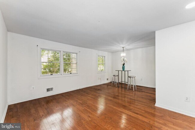 Foto del edificio - 15 Prairie Rose Ct