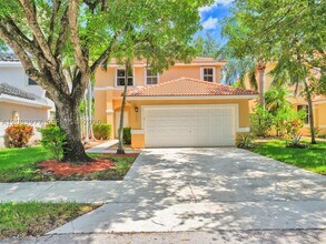 Building Photo - 15037 SW 50th Ct