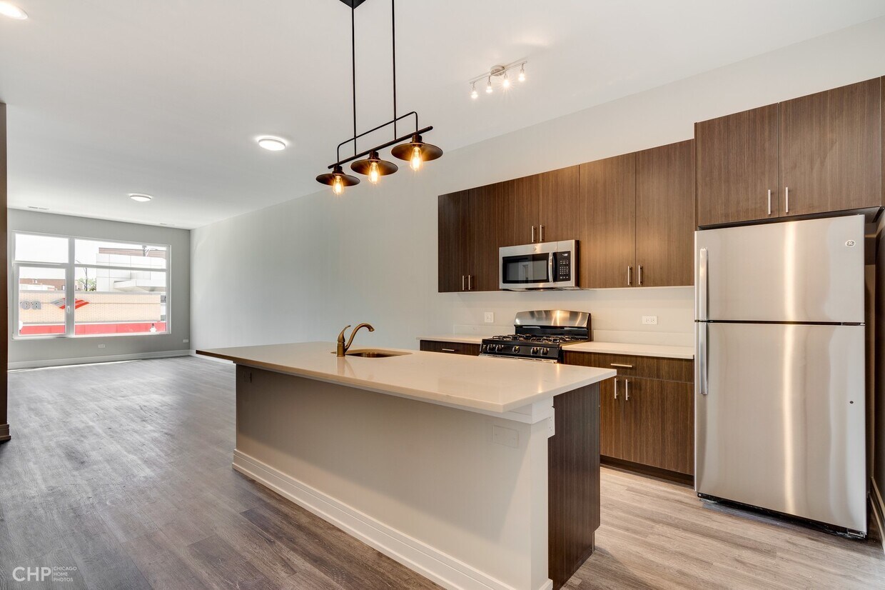 Foto principal - 3220 N Lincoln Ave