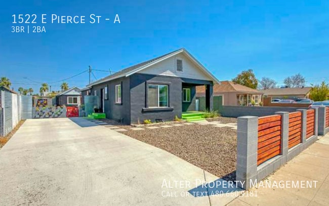 Building Photo - 1522 E Pierce St