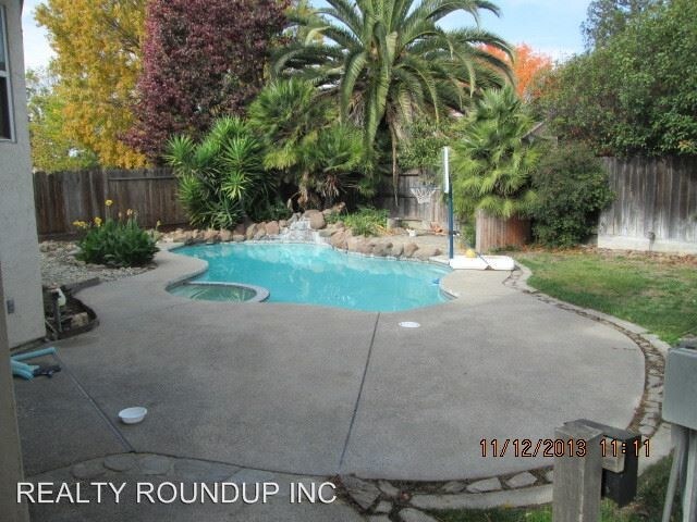 Building Photo - 8540 Daimler Way
