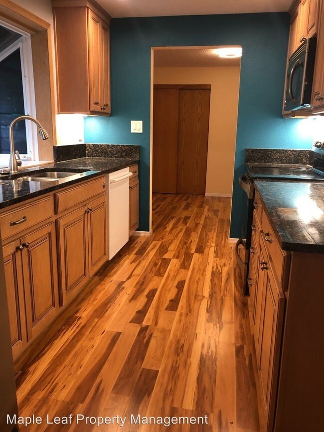 Foto del edificio - 4 br, 2 bath House - 10402 171st Ave NE