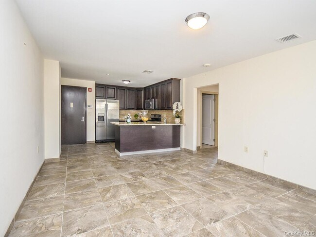 Foto del edificio - 400 Carney St