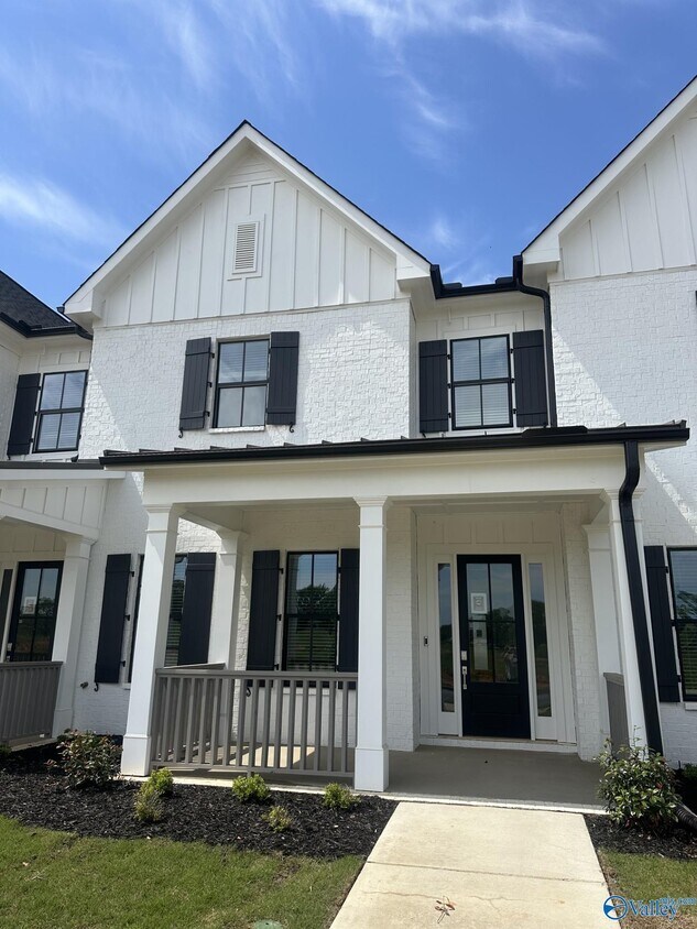 Foto principal - 115 Moss Brk Ln