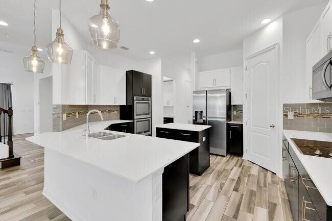Building Photo - 10466 Siddington Dr