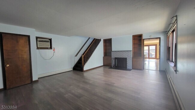 Foto del edificio - 47 Hackensack Ave