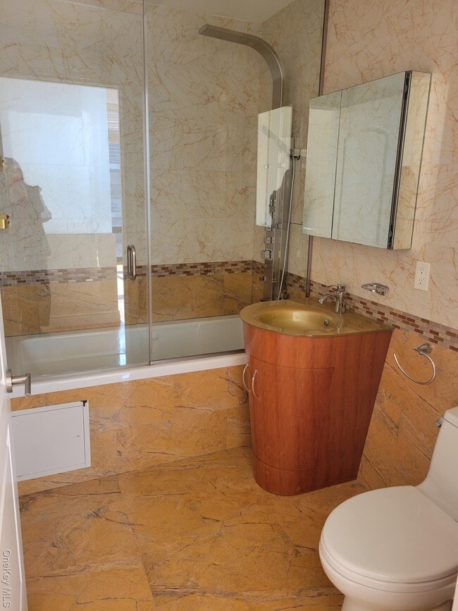 Building Photo - 63-36 99th St