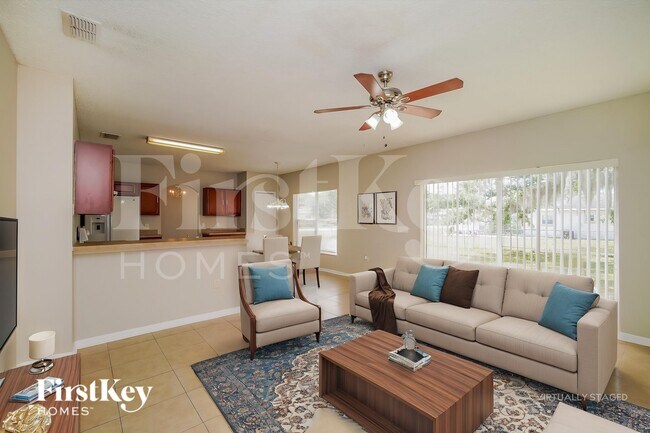 Building Photo - 660 Floridian Dr