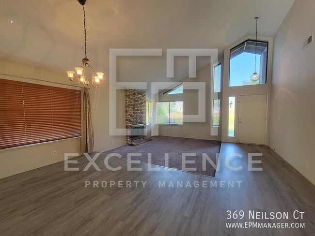 Building Photo - 369 Neilson Ct