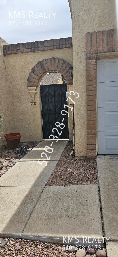 Foto del edificio - 1425 W Calle Plantino Owner/Agent