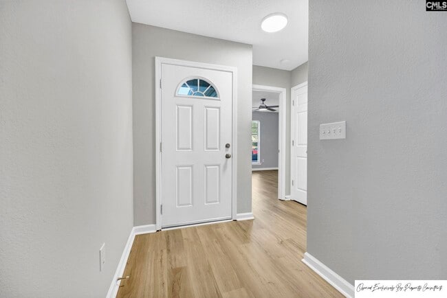 Building Photo - 94 Currant Ln