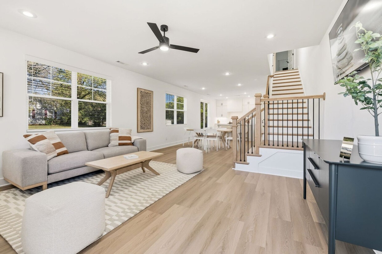 Foto principal - 1337 Van Buren Ave