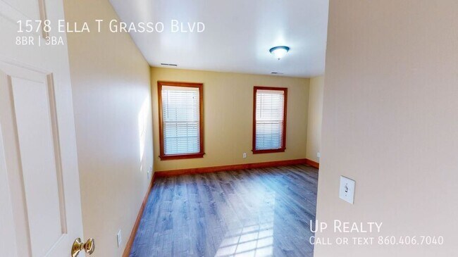 Building Photo - 1578 Ella T Grasso Blvd