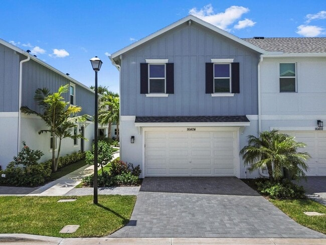Photo - 16404 Mirabell Mnr Ln Townhome