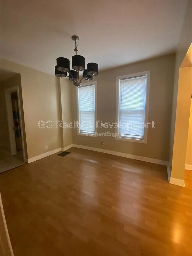 Foto del edificio - 1837 N Francisco Ave