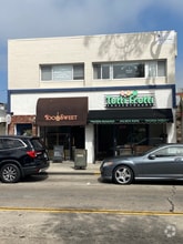 Building Photo - 302 1/2 Marine Ave
