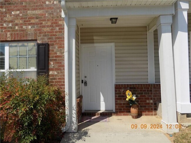 Building Photo - 5509 Sable Way