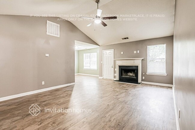 Building Photo - 305 Breezy Hill Walk