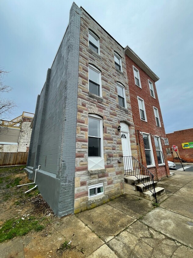 Primary Photo - 302 S Gilmor St