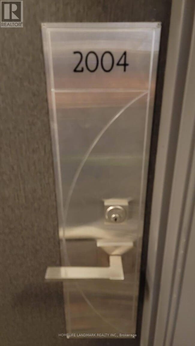 Photo du bâtiment - 3600 Hwy 7