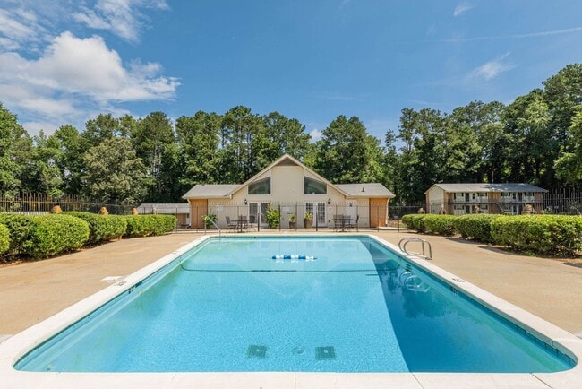 Interior Photo - Premier Club Living Apartments in Union City, GA | Spacious Pet-Friendly Apartments Near I-85