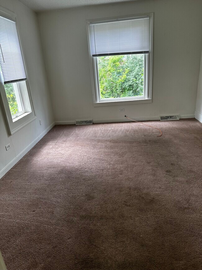 Foto del edificio - 429 S Michigan Ave