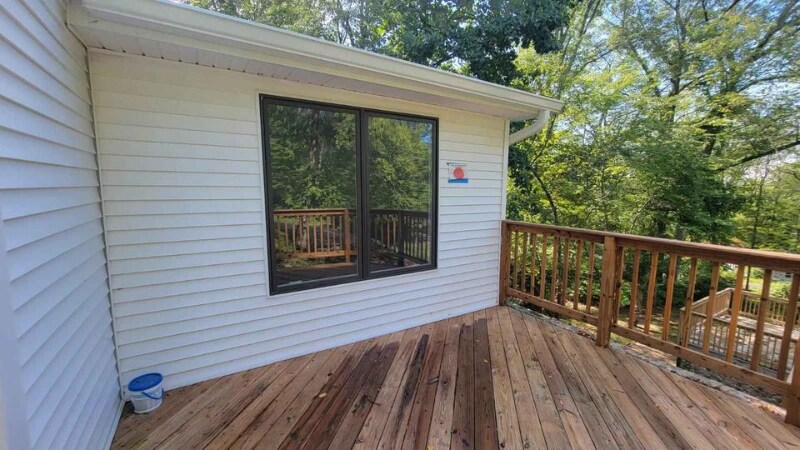 Primary Photo - 406 Mountain Lodge Rd