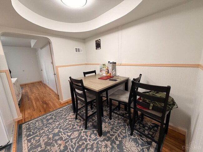 Foto del edificio - 1589 Summit Rd