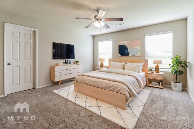 Foto del edificio - 934 Pinehurst Loop