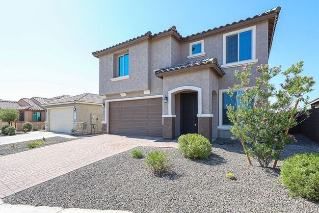 Foto del edificio - Home in Litchfield Park at Canyon Views! 2...