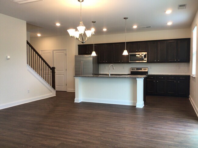 Foto del edificio - 14111 Singing Creek Ln