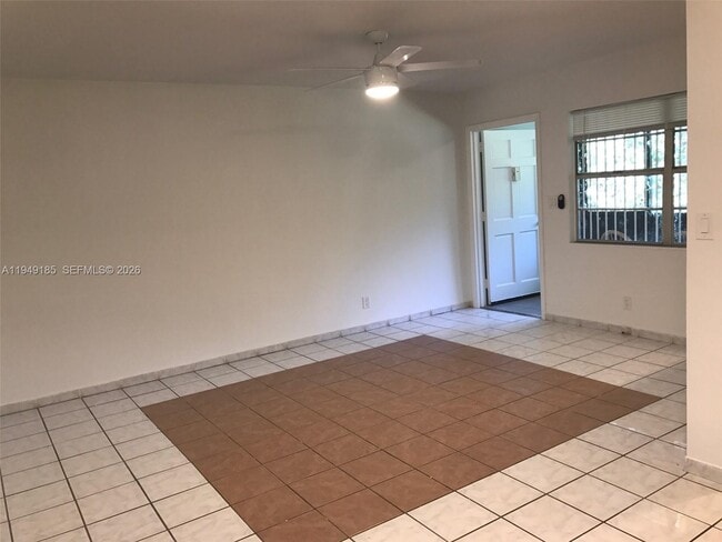 Foto del edificio - 2612 Johnson St